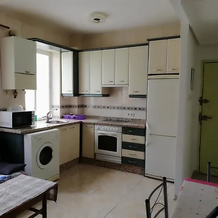 Hotel Bright With 2 Bedrooms In León